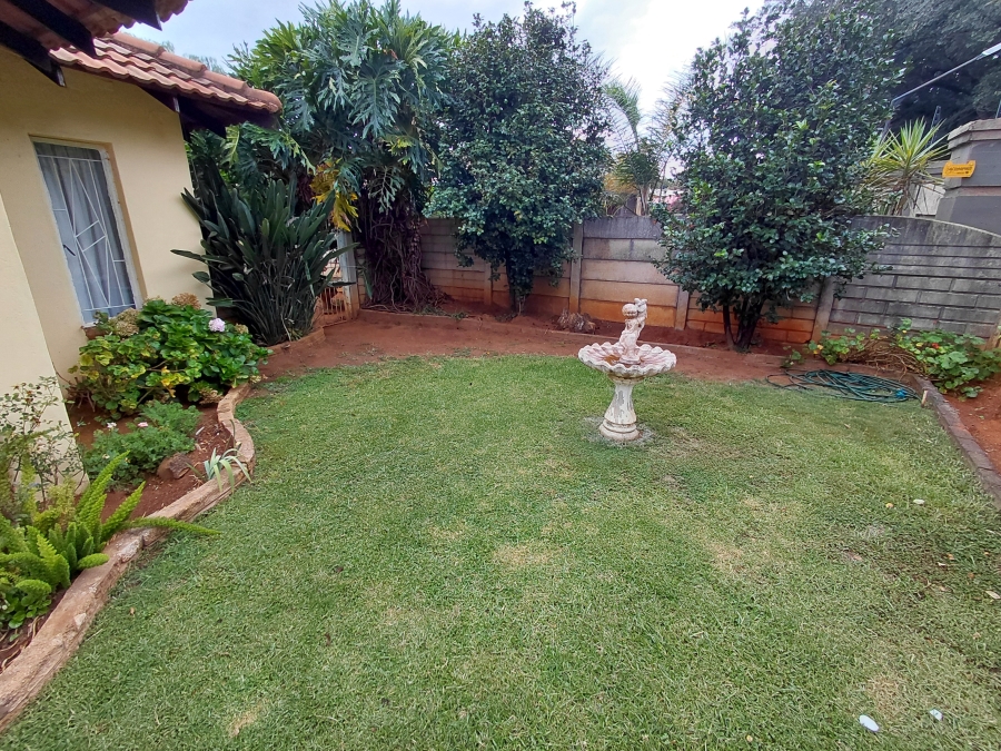 To Let 3 Bedroom Property for Rent in Randlespark North West